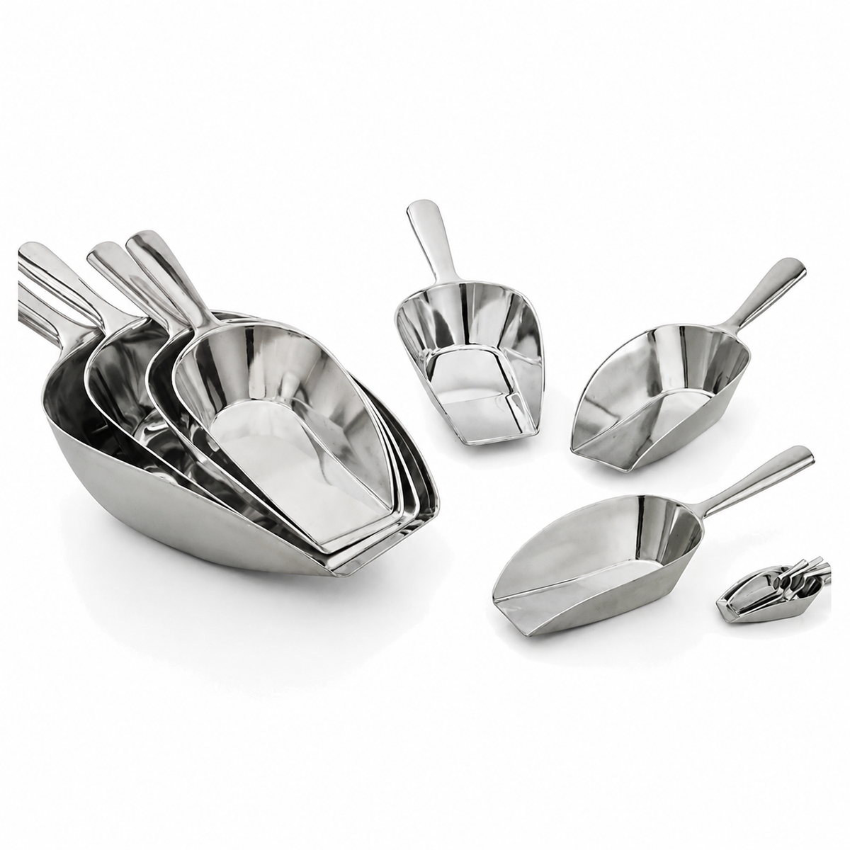 Pelles doseuses en inox de différentes tailles avec poignée
