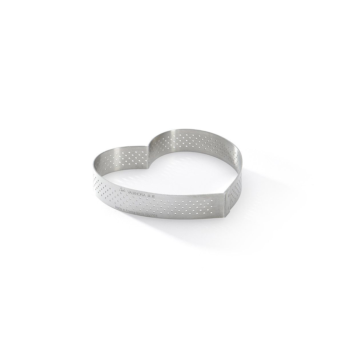cercle perforé en inox en forme de coeur