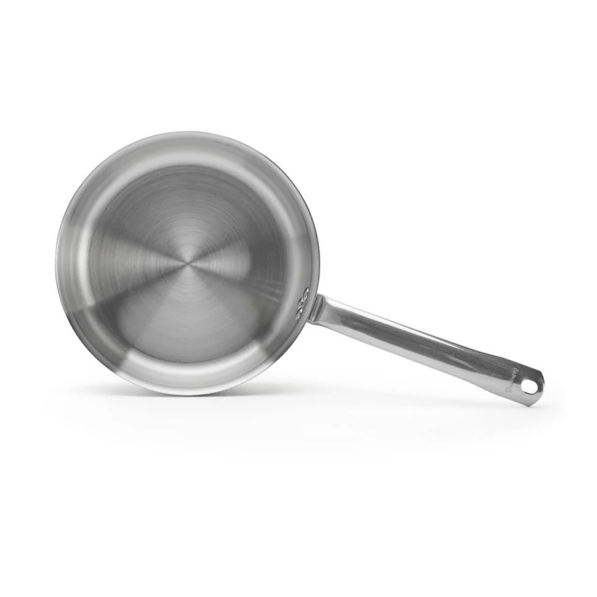 Intérieur de la sauteuse en inox De Buyer