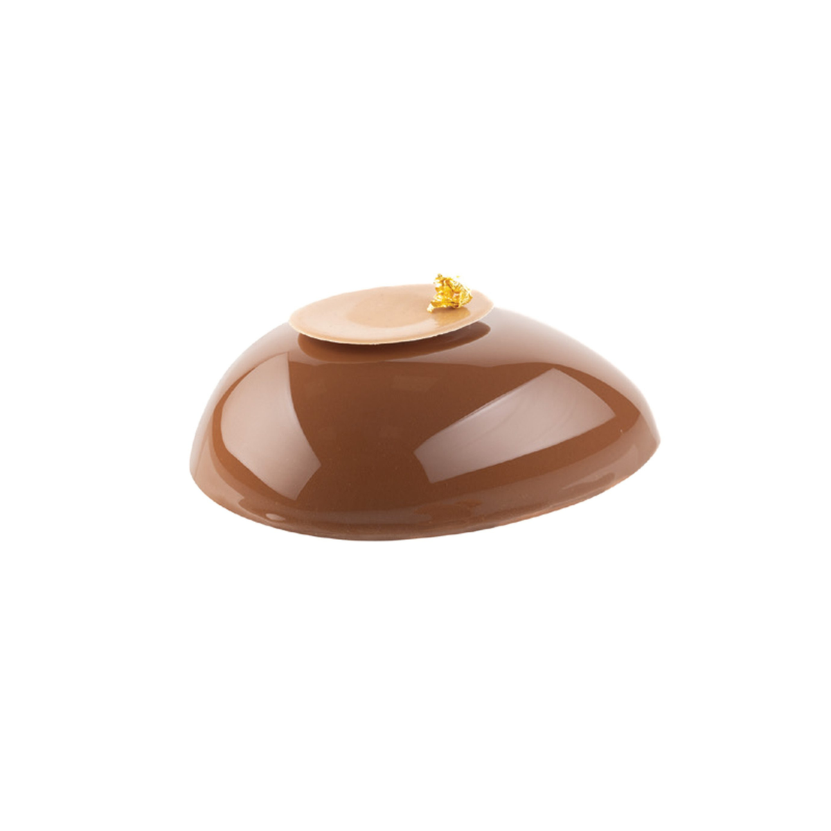 Entremets individuel ovale au glaçage chocolat brillant