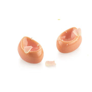 Deux entremets individuels ovales avec glaçage miroir