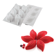 Moule silicone 6 entremets forme pétale avec desserts individuels rouges