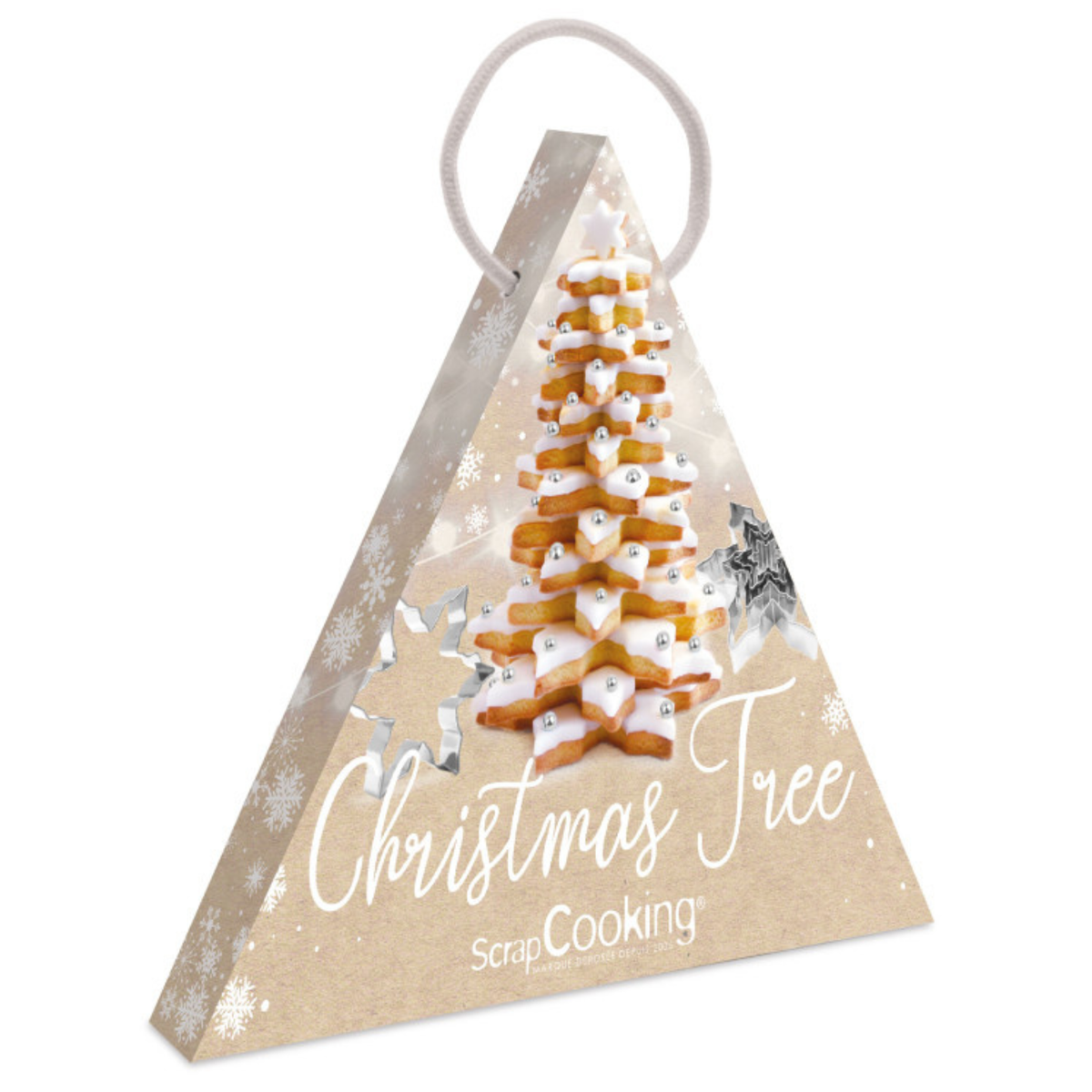 Kit Christmas Tree ScrapCooking dans son emballage triangulaire beige avec poignée, illustré d'un sapin de Noël en biscuits étoiles superposés.