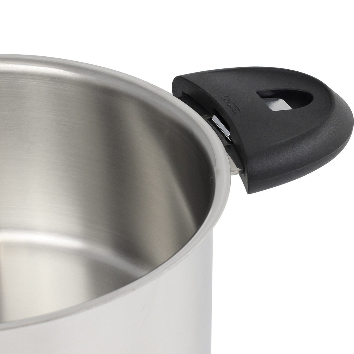 Anse amovible noire Cristel fixée sur casserole inox