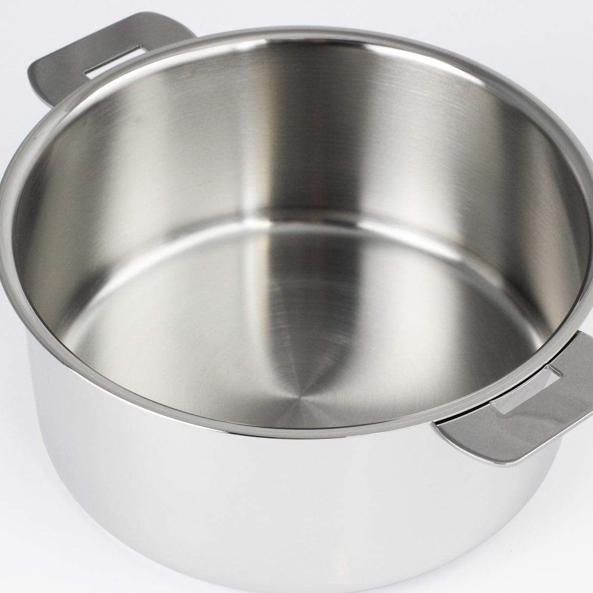 Casserole en inox Cristel avec anses amovibles vue de dessus